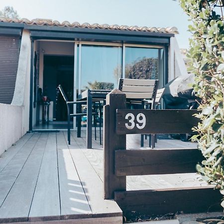 Village Naturiste Villa 2/4 Pers Avec Terrasse Agde Esterno foto