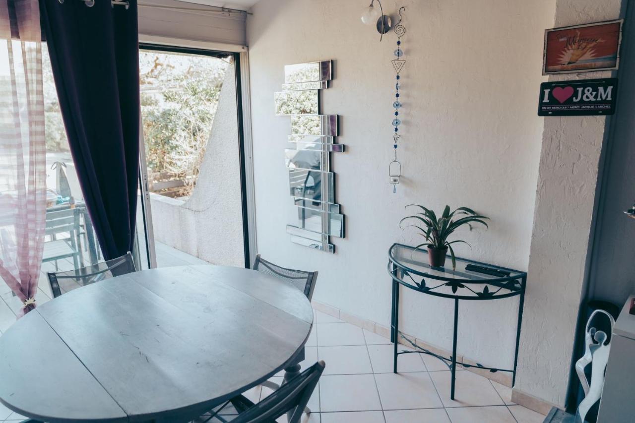 Village Naturiste Villa 2/4 Pers Avec Terrasse Agde Esterno foto
